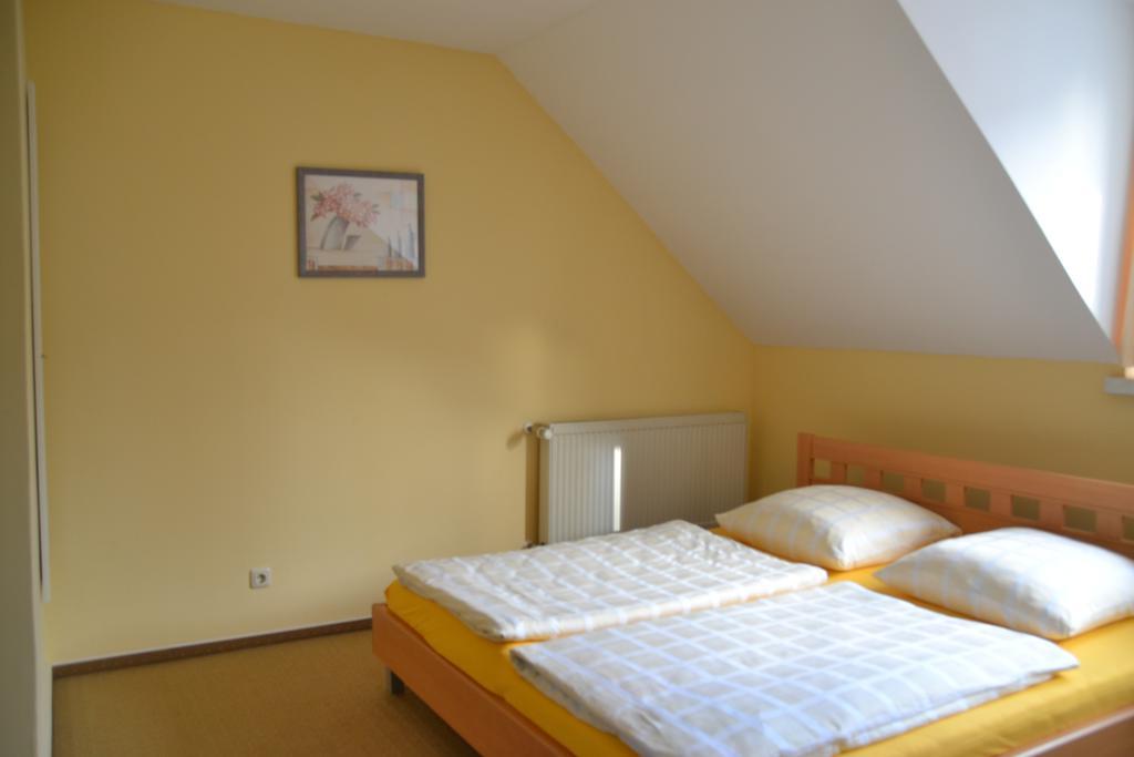 Pension Altwahnsdorf Radebeul Kamer foto